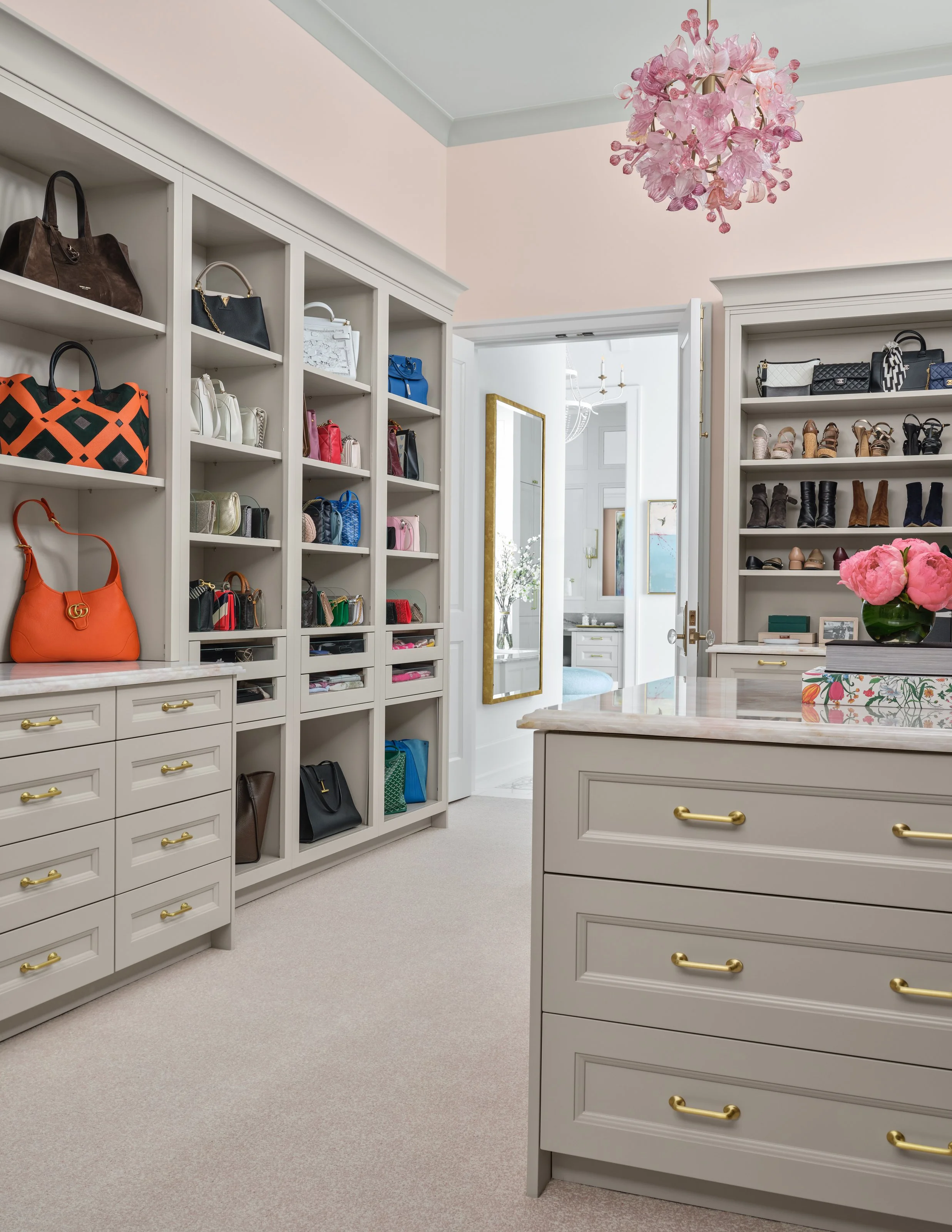 クラフト・布製品 aandt-closet Closet Designer in San Antonio — Palmer Todd